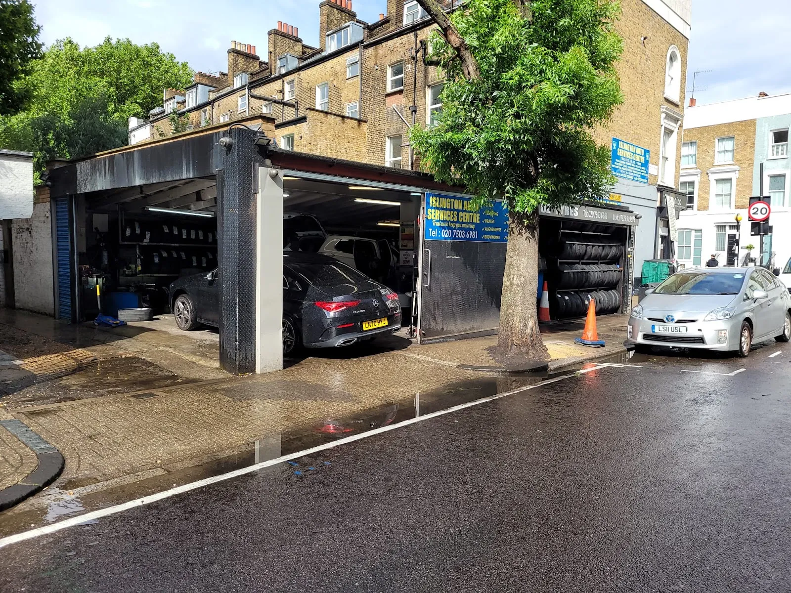Islington Auto Service, London